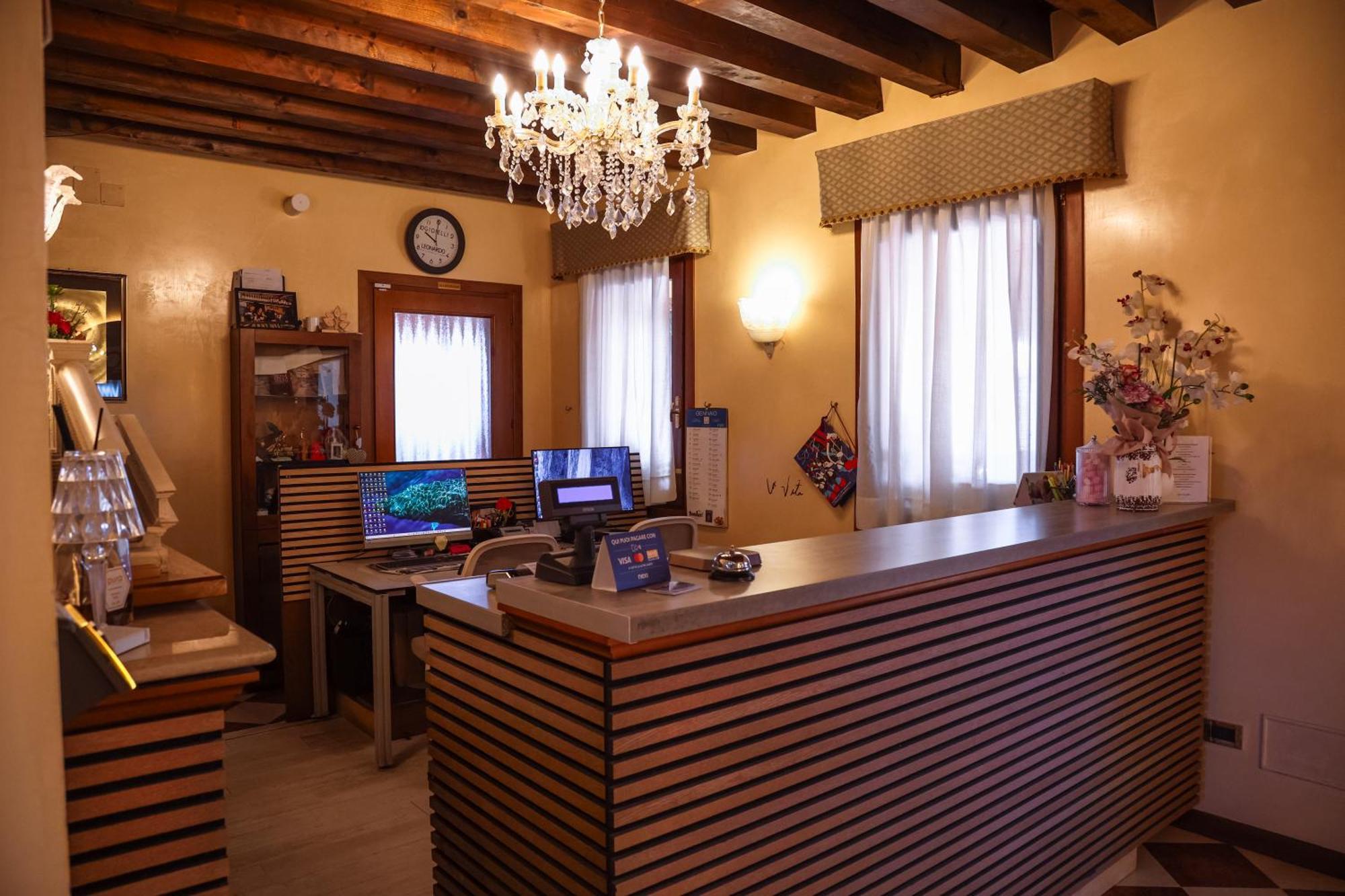Hotel Villa Sara Μέστρε Εξωτερικό φωτογραφία