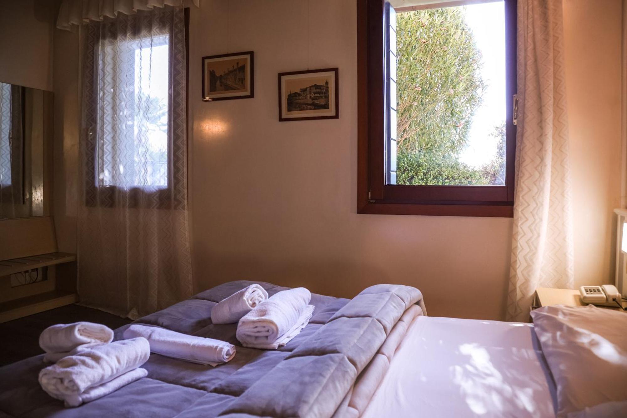 Hotel Villa Sara Μέστρε Εξωτερικό φωτογραφία