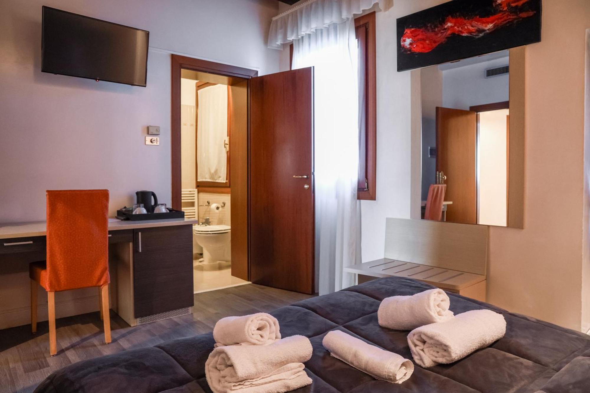 Hotel Villa Sara Μέστρε Εξωτερικό φωτογραφία