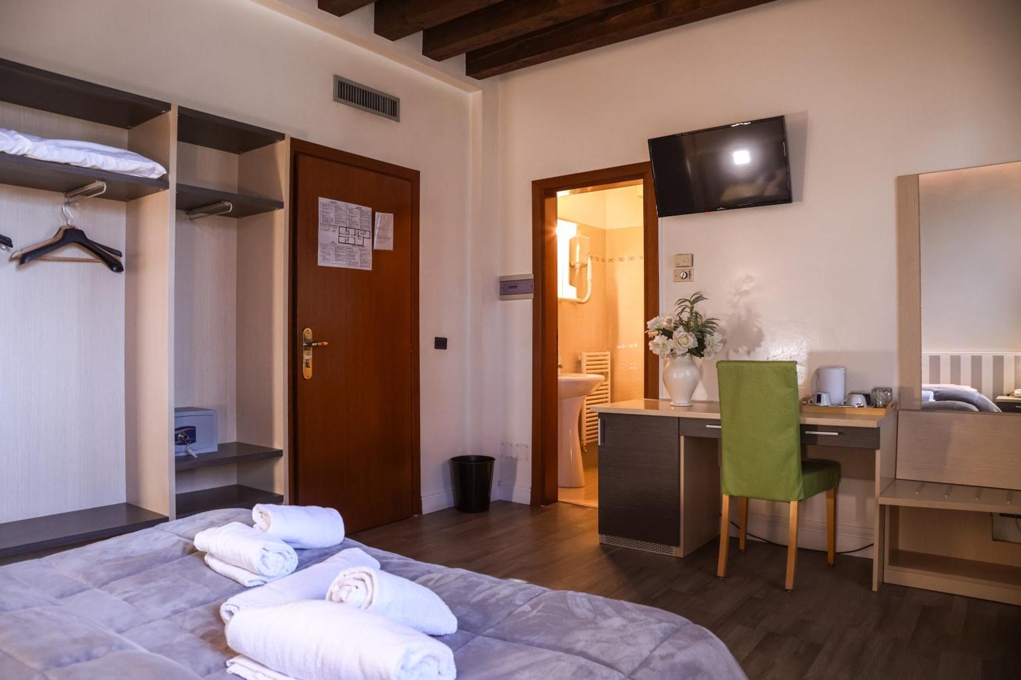 Hotel Villa Sara Μέστρε Εξωτερικό φωτογραφία