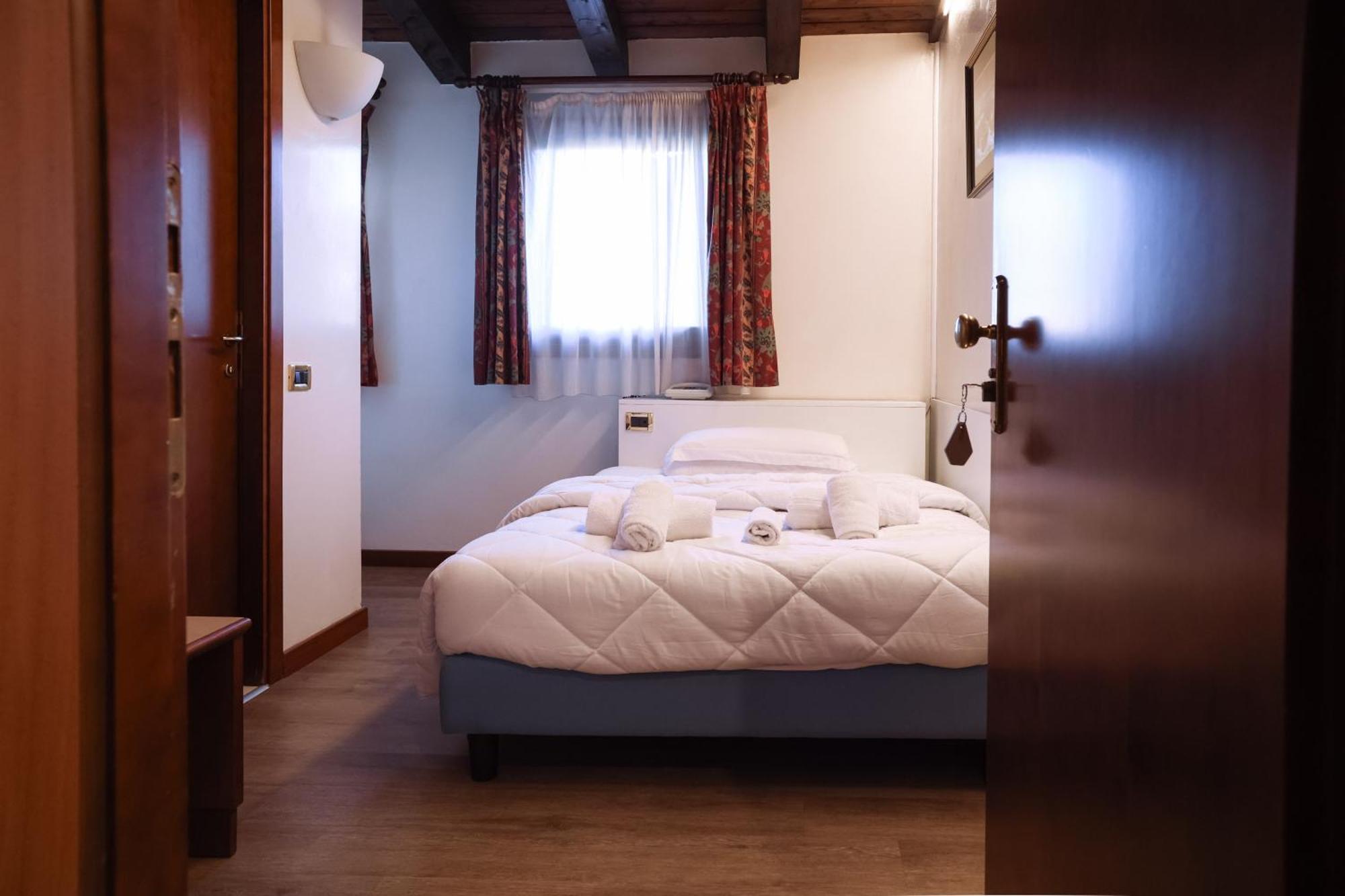Hotel Villa Sara Μέστρε Εξωτερικό φωτογραφία
